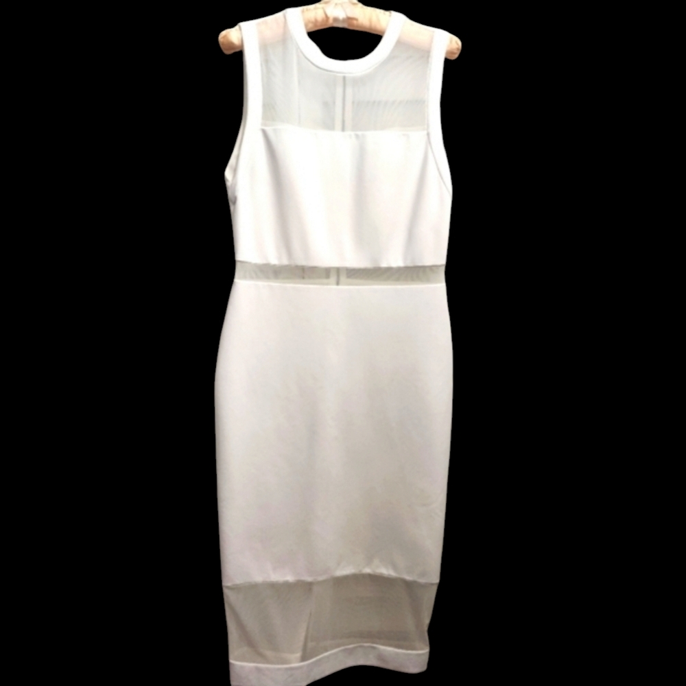 NWT Alice + Olivia - White Dress size 8